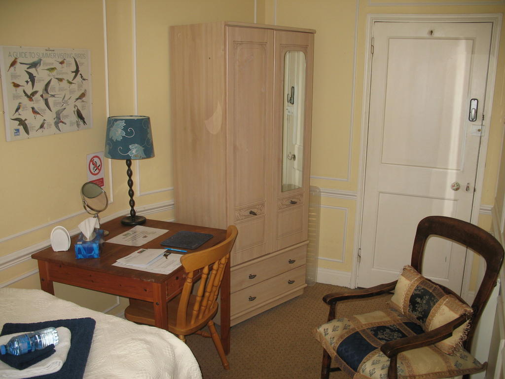 Rothmans B&B Chelmsford Room photo